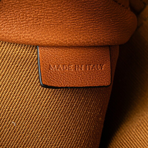 Celine Triomphe Chain Shoulder Bag White Brown Gold Leather - Picture 9 of 10